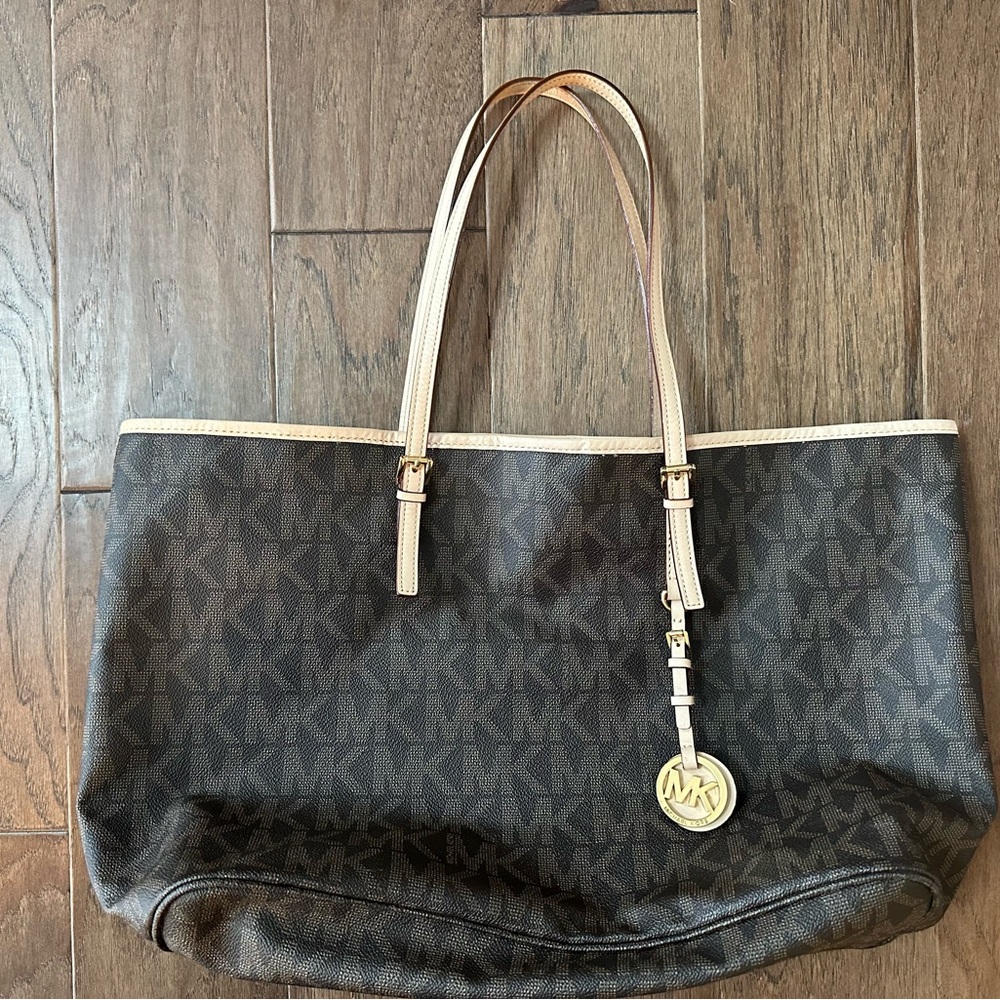 Michael Kors Tote